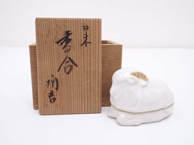 JAPANESE TEA CEREMONY TACHIKICHI SHEEP INCENSE CONTAINER / KOGO 
